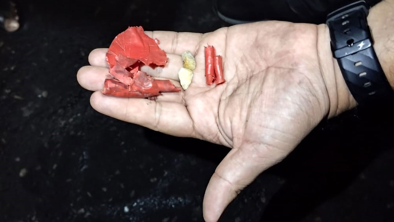 2025/July 2025/পল্টন মোড়ে হঠাৎ দুই ককটেল বিস্ফোরণ.jpg